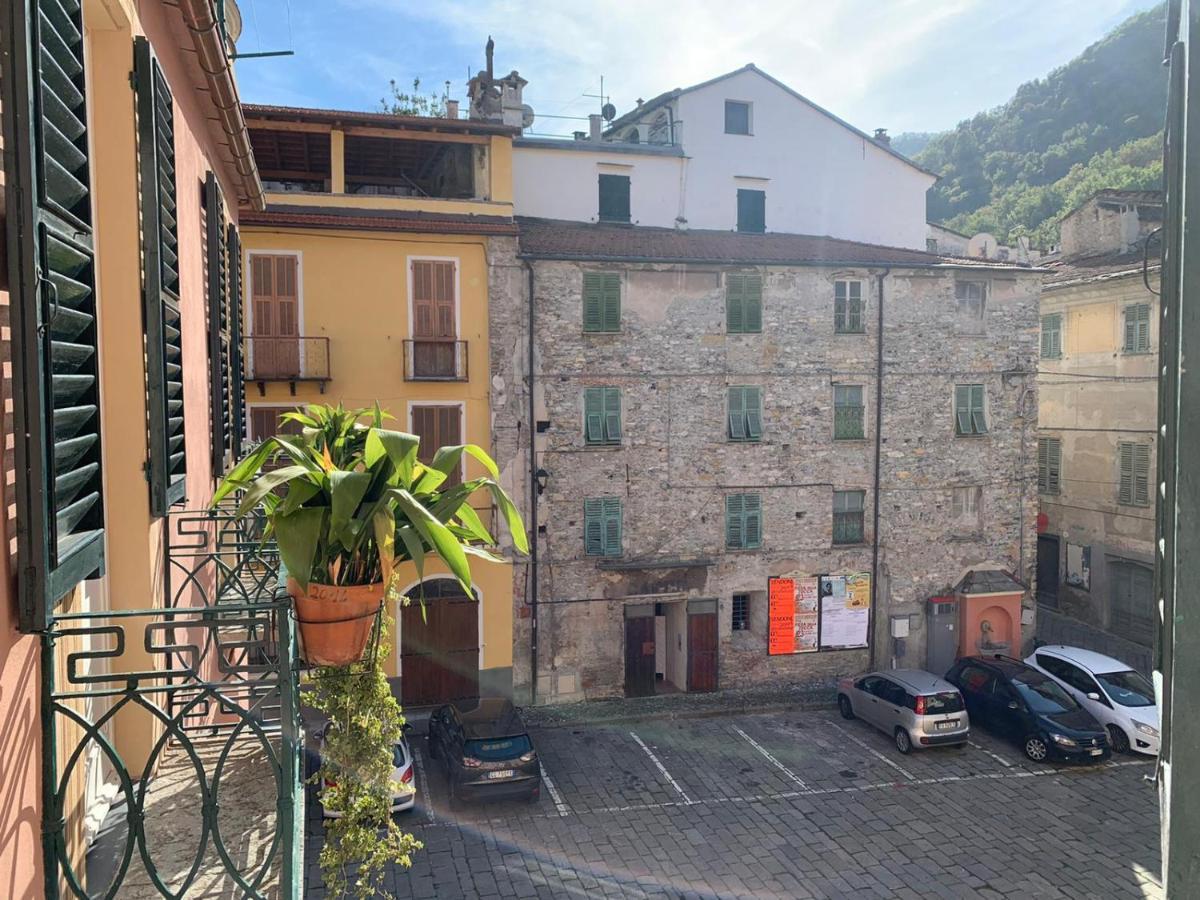 Albergo Dell'Angelo Pieve di Teco Extérieur photo