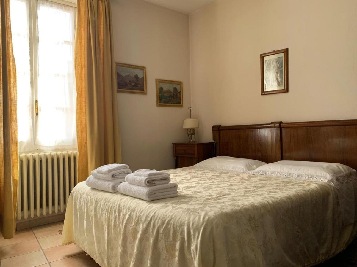 Albergo Dell'Angelo Pieve di Teco Extérieur photo
